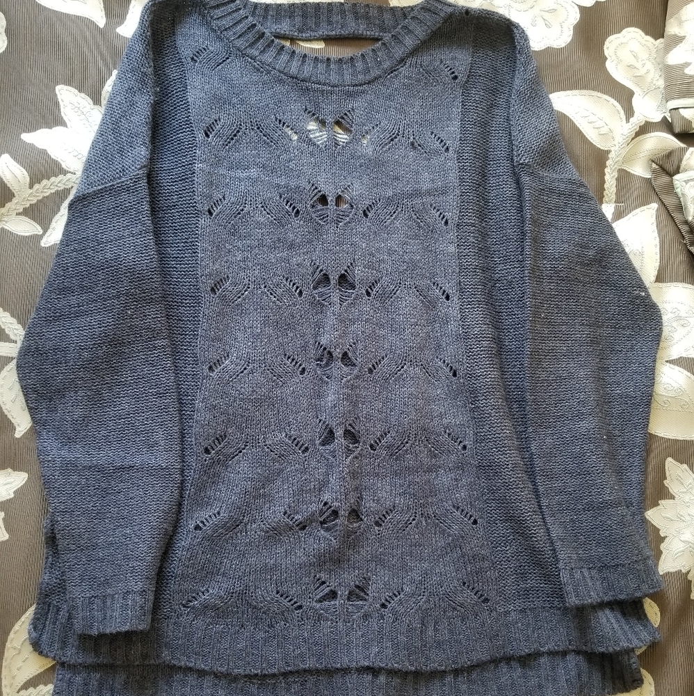 XL sweater